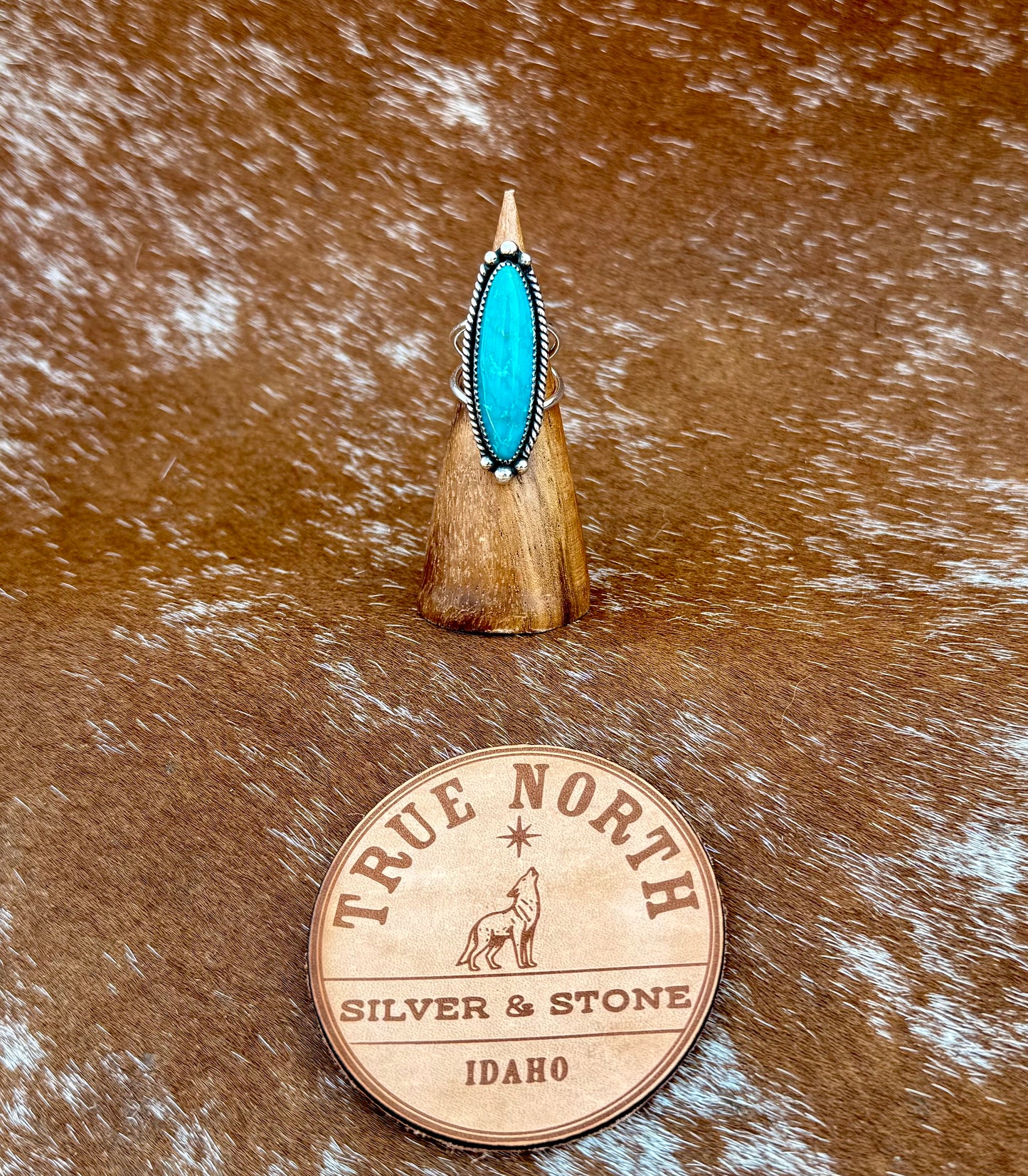 Bright Blue Kingman Turquoise split shank ring
