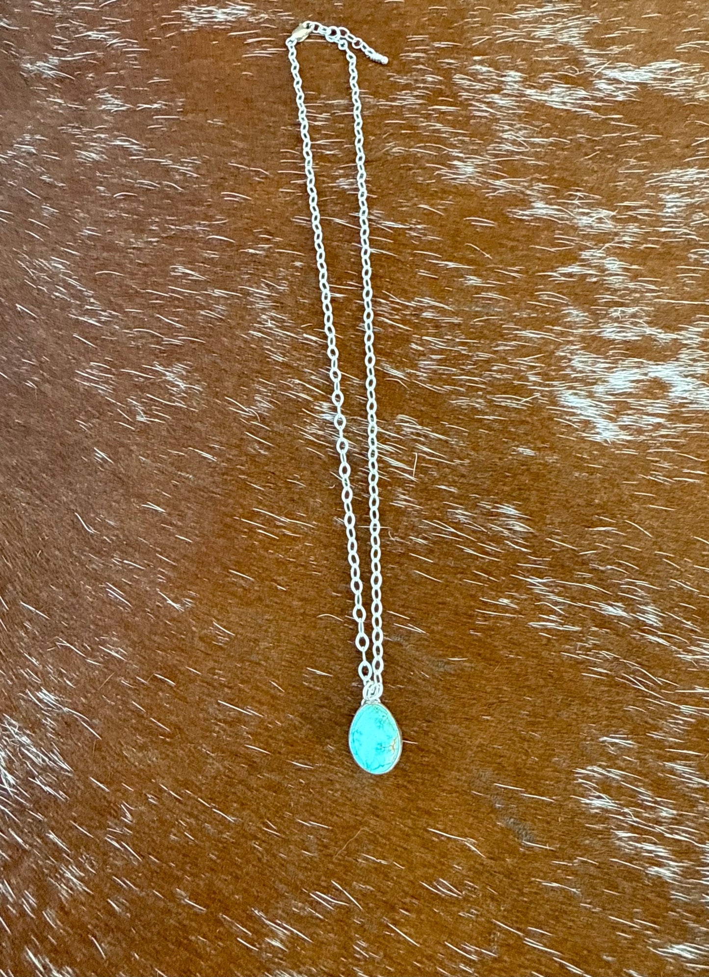 Carico Lake Turquoise Necklace