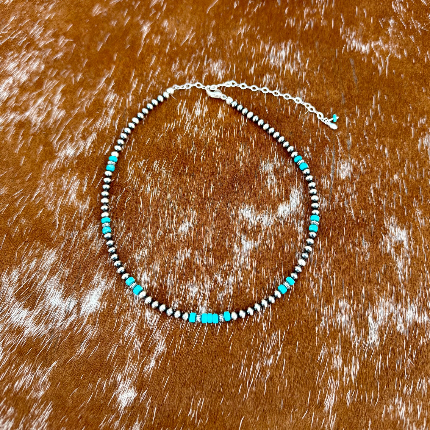 Sterling Silver Pearl 4mm and Kingman Turquoise beaded necklace
