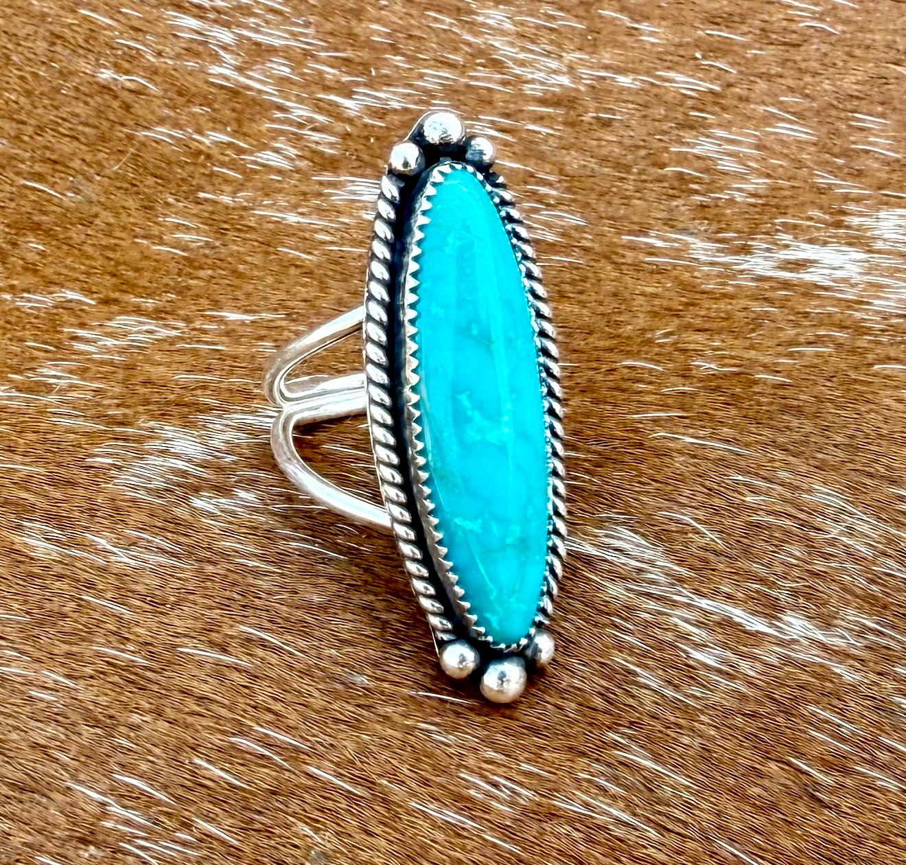 Bright Blue Kingman Turquoise split shank ring