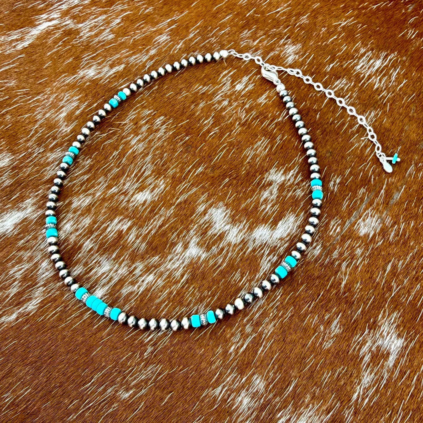 Sterling Silver Pearl 4mm and Kingman Turquoise beaded necklace