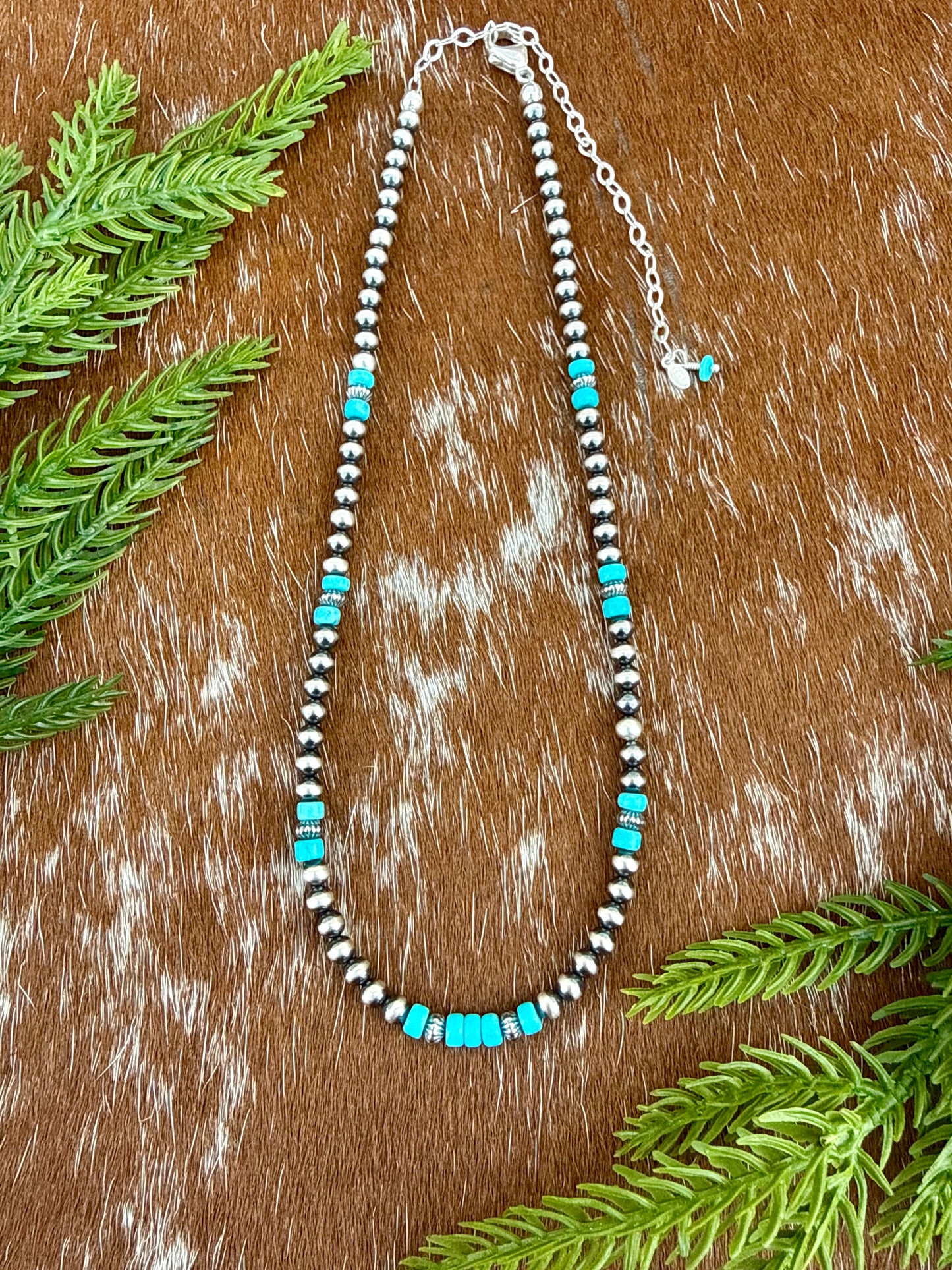 Sterling Silver Pearl 4mm and Kingman Turquoise beaded necklace