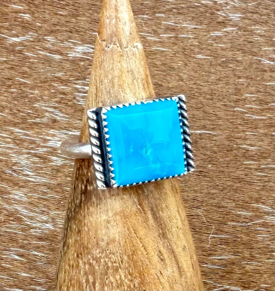 Vivid Blue Kingman Turquoise square ring