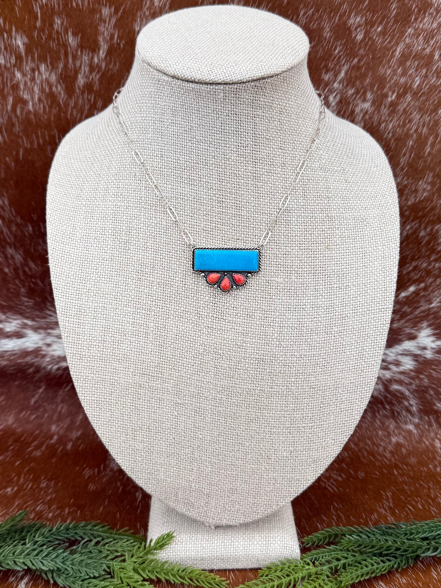 Kingman Turquoise and Spiny Oyster necklace