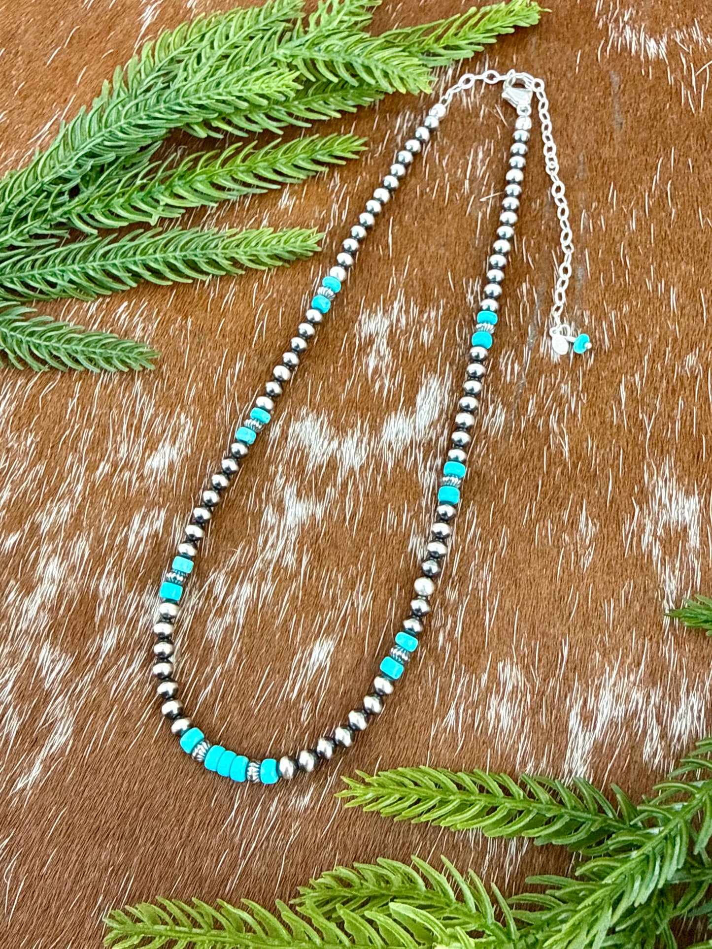 Sterling Silver Pearl 4mm and Kingman Turquoise beaded necklace