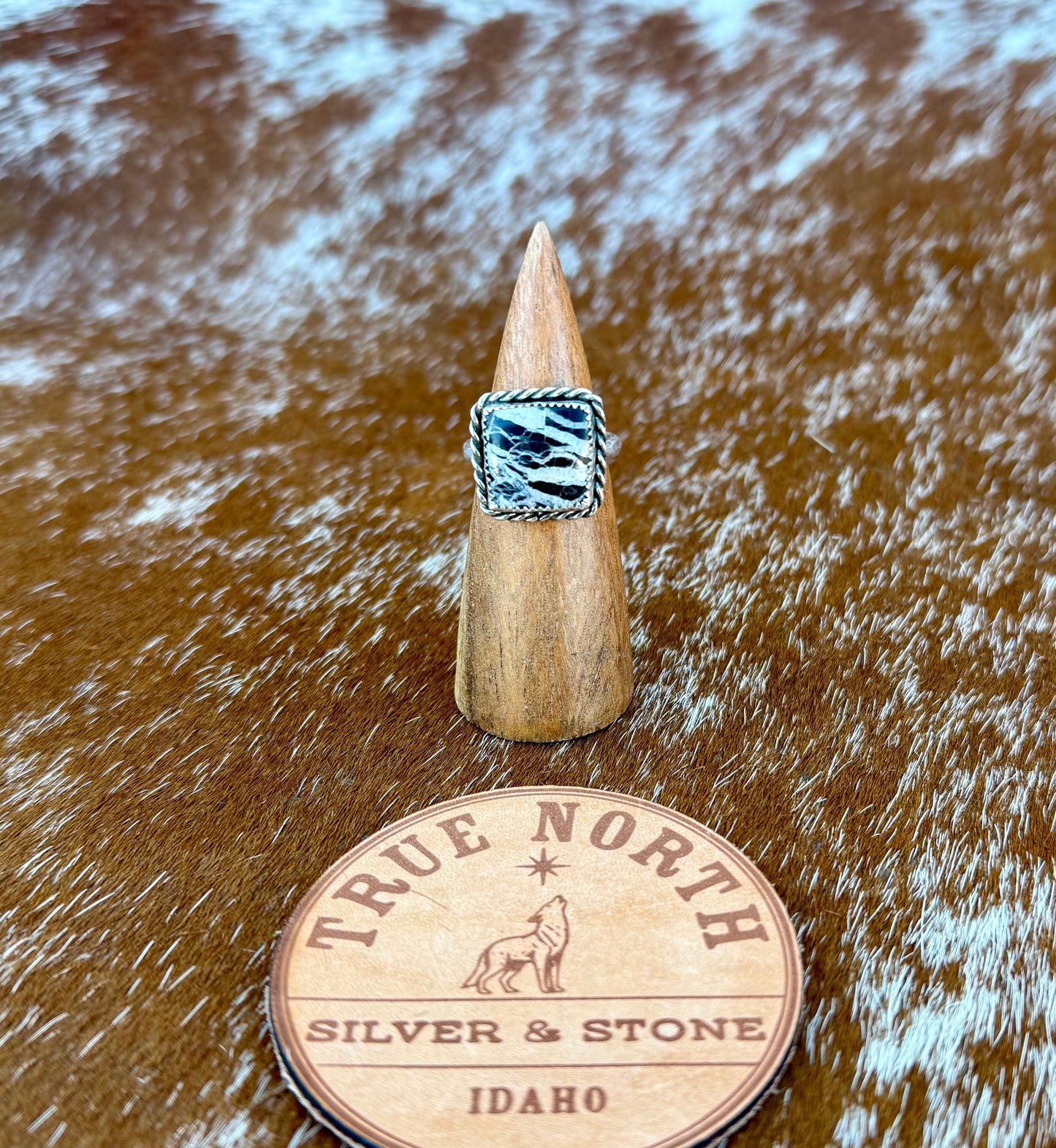 White Buffalo Square ring