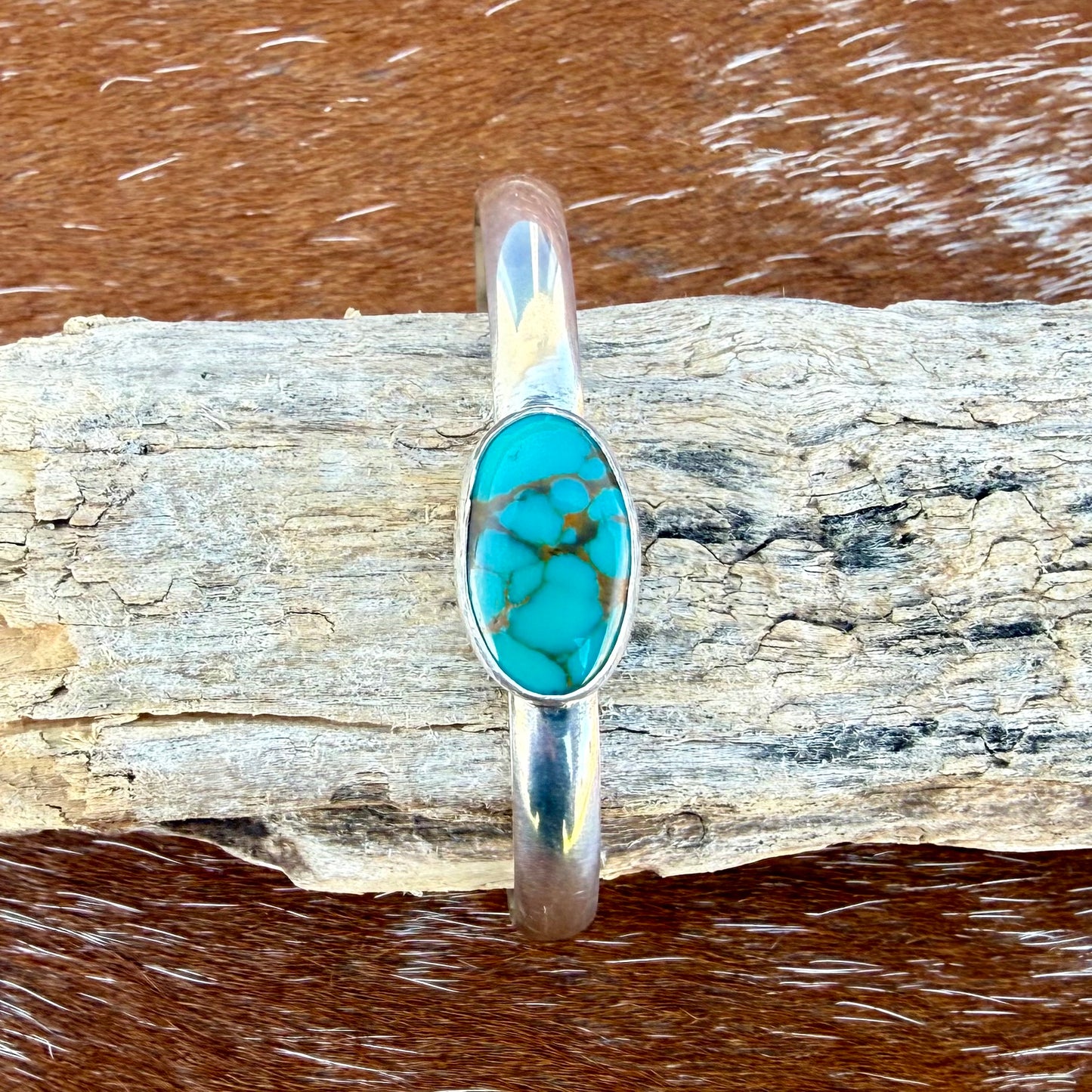 Carico Lake Turquoise cuff bracelet