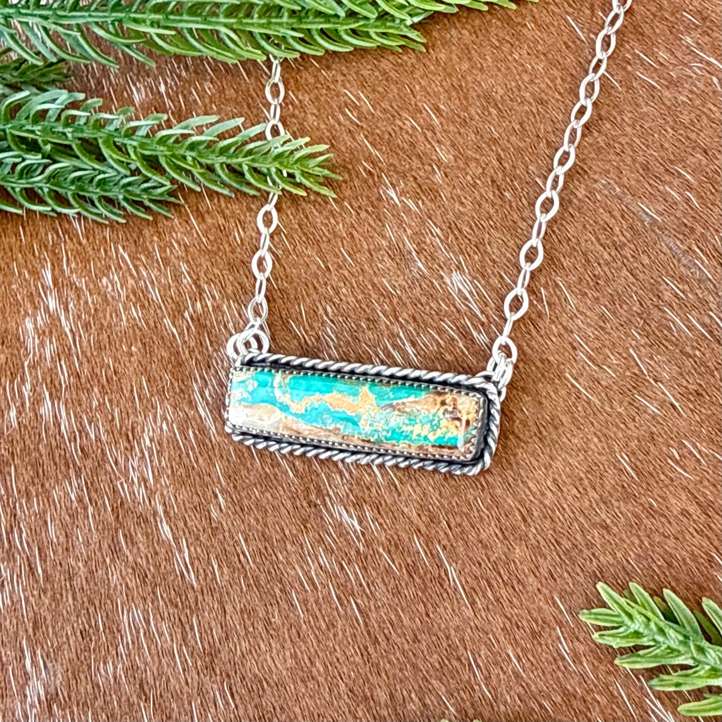 Royston Turquoise bar necklace