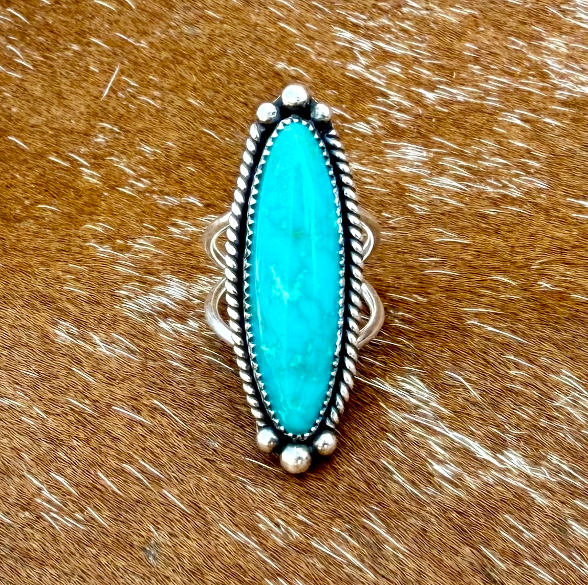 Bright Blue Kingman Turquoise split shank ring