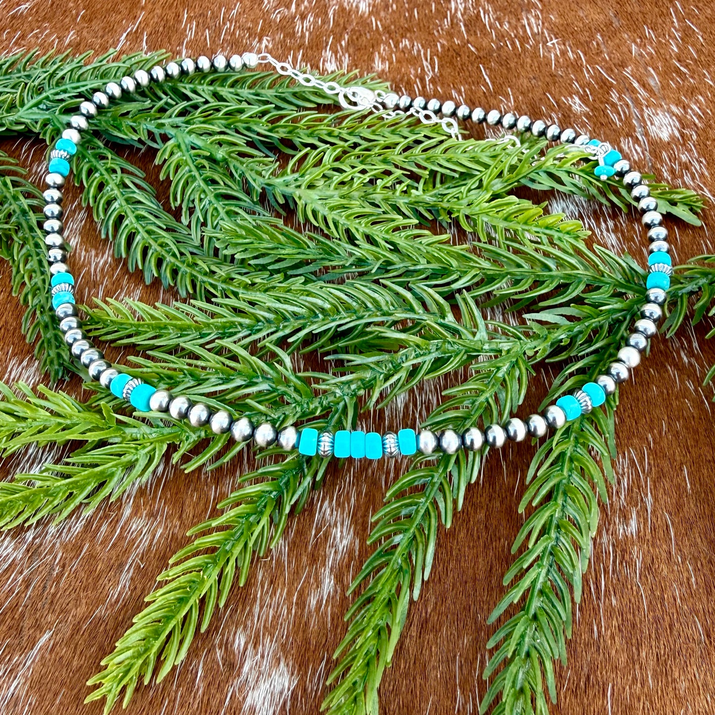 Sterling Silver Pearl 4mm and Kingman Turquoise beaded necklace