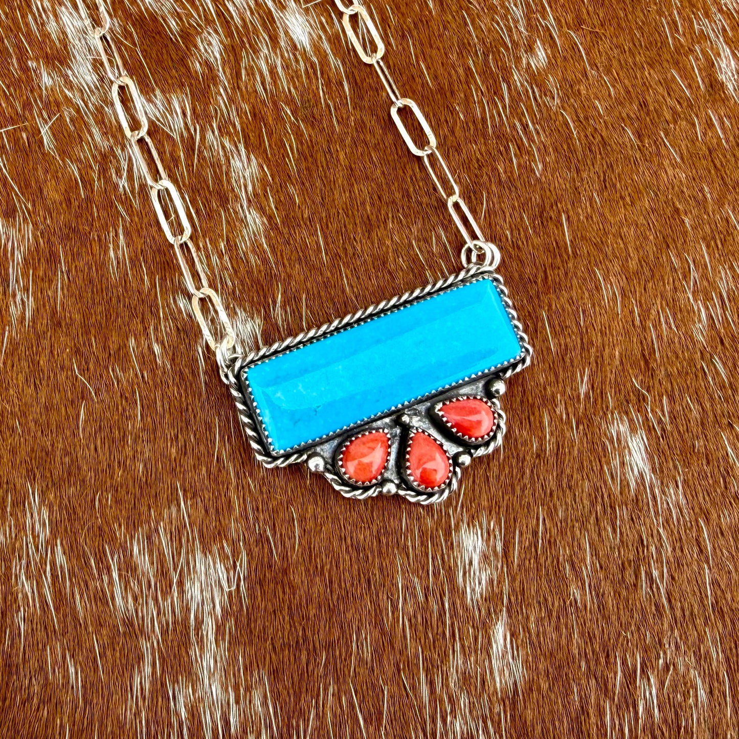Kingman Turquoise and Spiny Oyster necklace