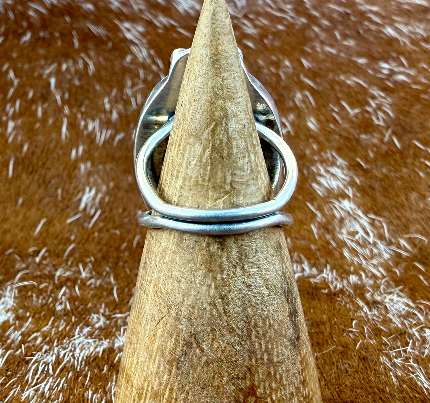 Moon River Turquoise Split Shank Ring