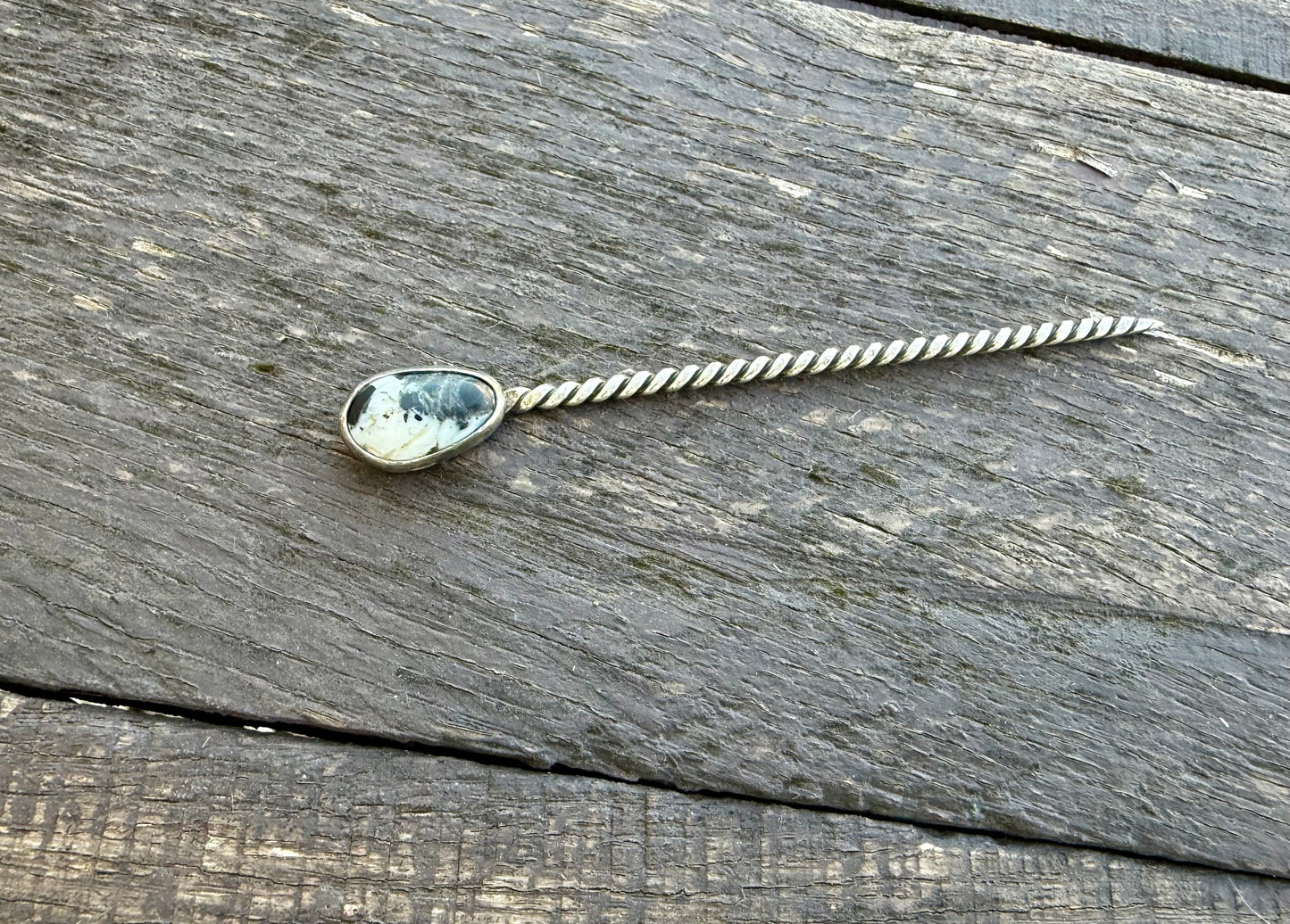White Buffalo Hat Pin
