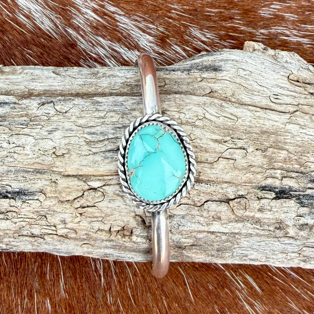Carico Lake turquoise cuff bracelet