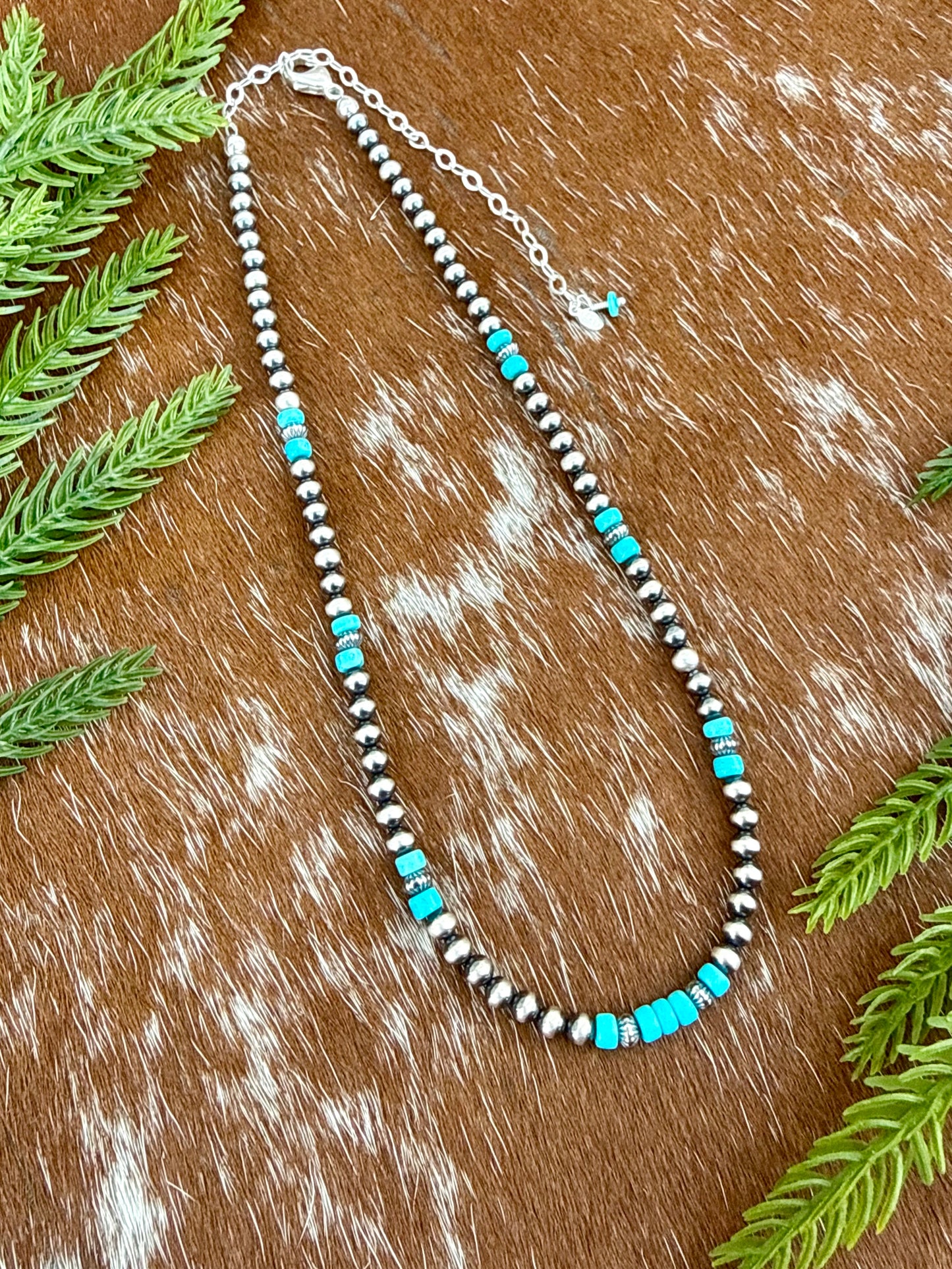 Sterling Silver Pearl 4mm and Kingman Turquoise beaded necklace