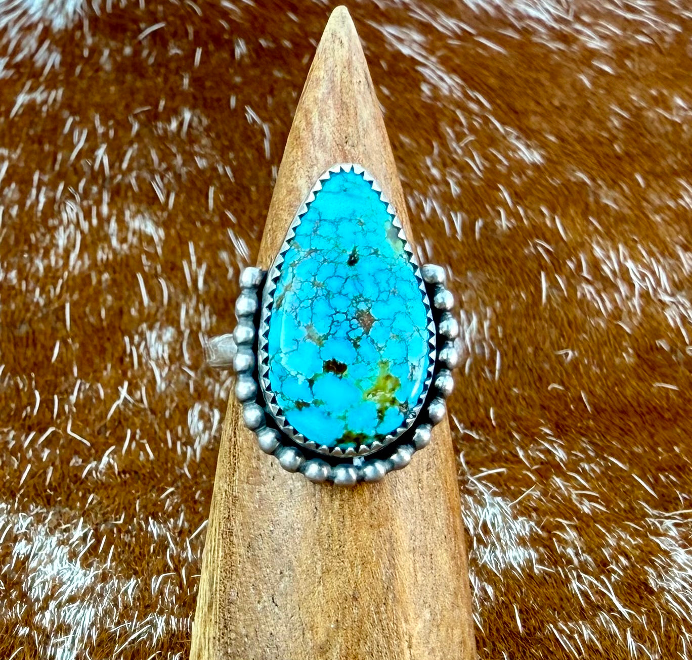 Horseshoe Kingman Turquoise Ring
