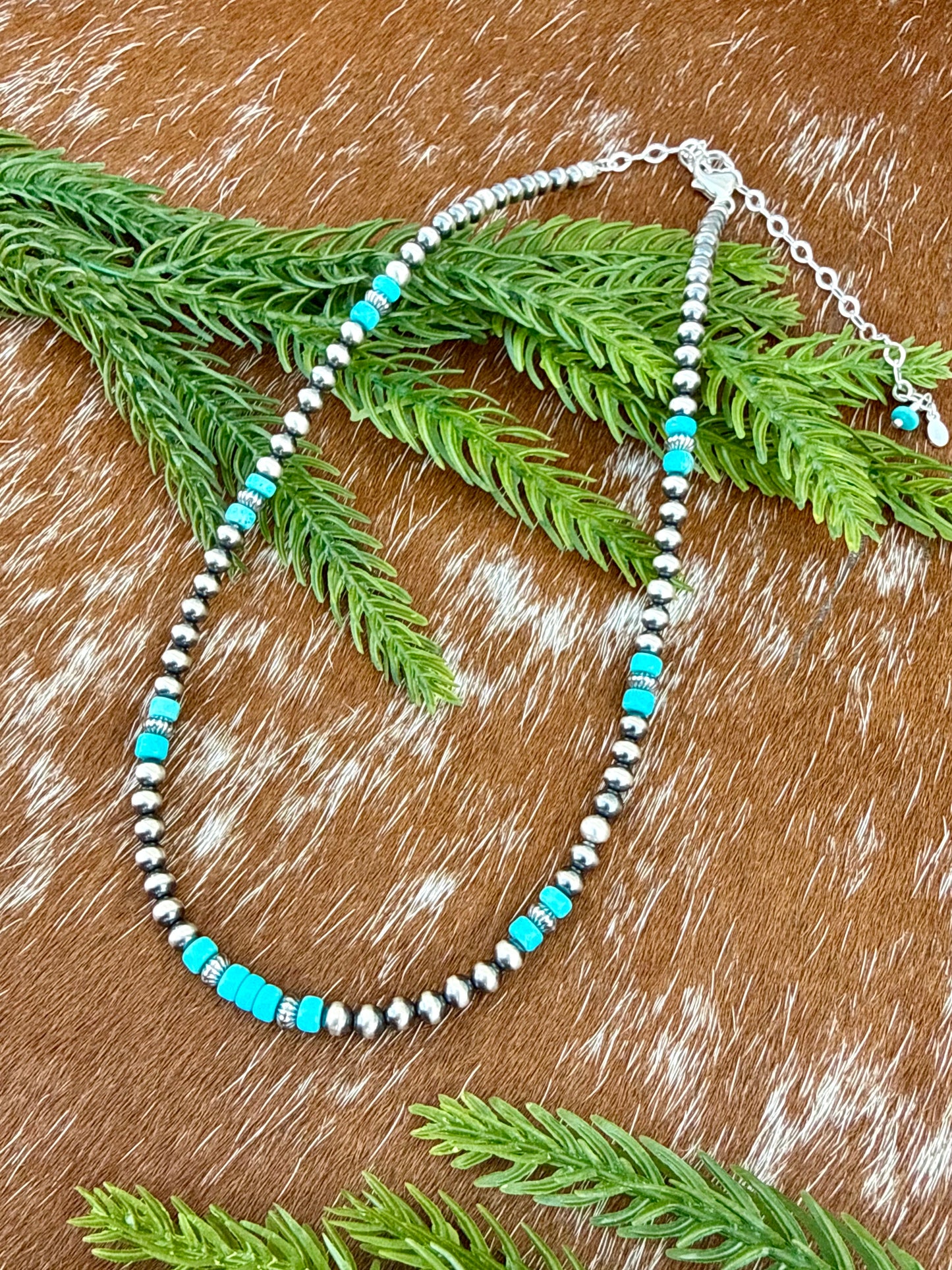 Sterling Silver Pearl 4mm and Kingman Turquoise beaded necklace
